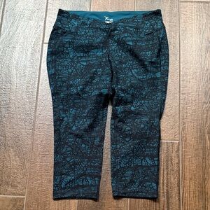 Old Navy Abstract Black and Teal Capris